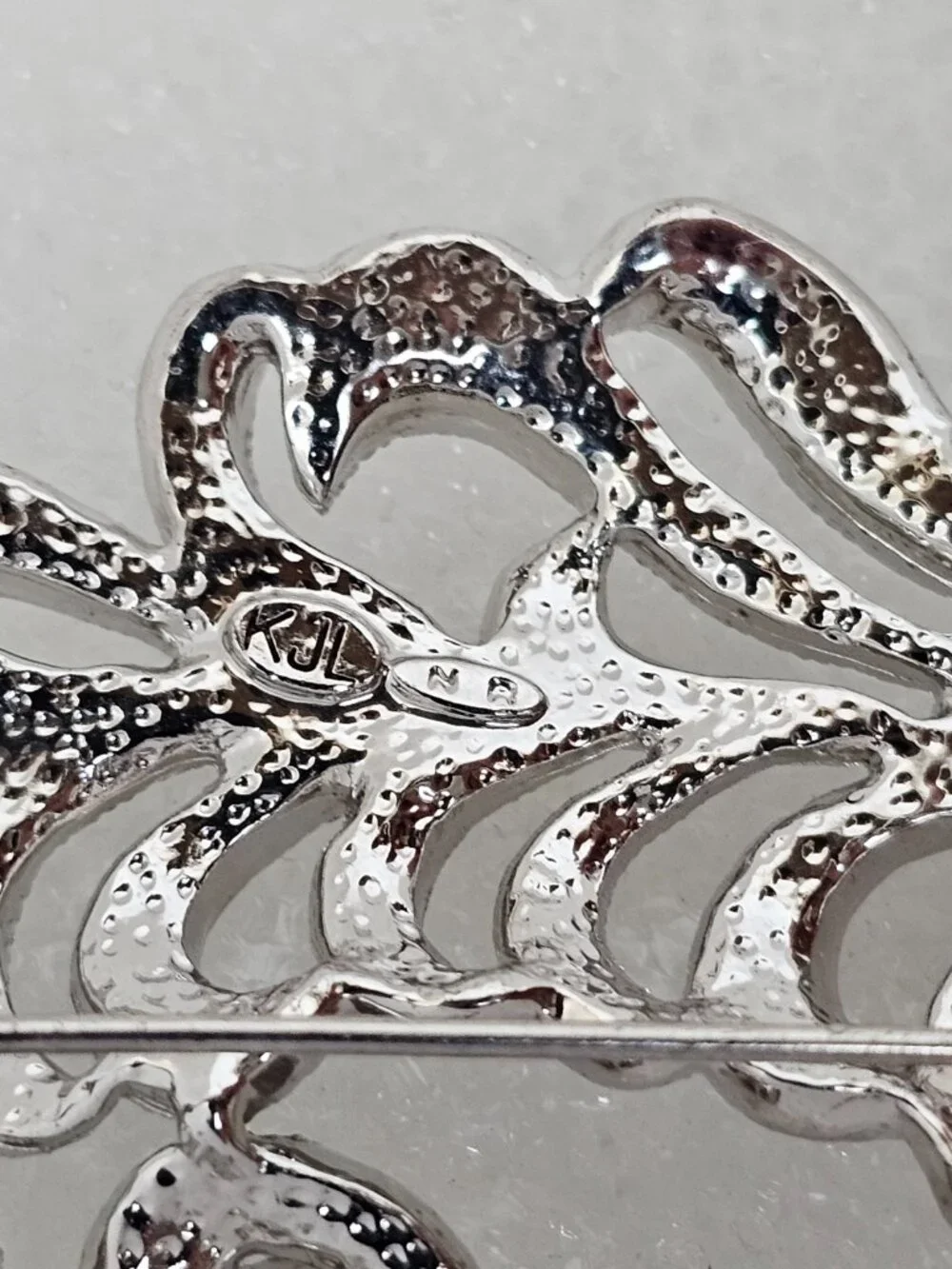 Kenneth Jay Lane KJL NR Crystal Rhinestone Pave Feather Plume Brooch Pin 3.25